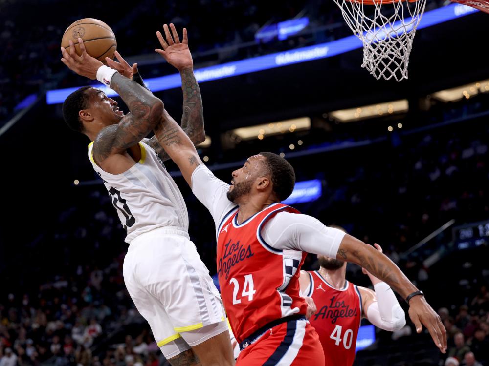 连续命中两 连续命中两