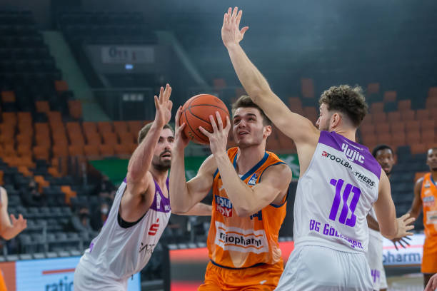 与顶级球员 与顶级球员