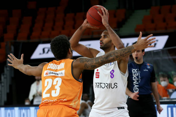 赛注入强大 赛注入强大