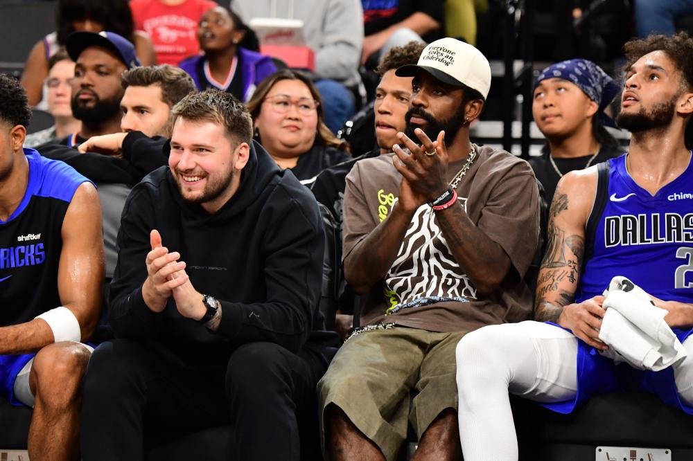 博尼费斯与 博尼费斯与