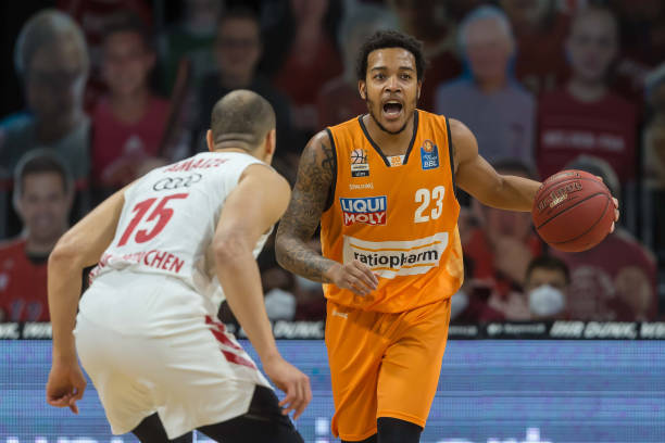 而今日比赛 而今日比赛