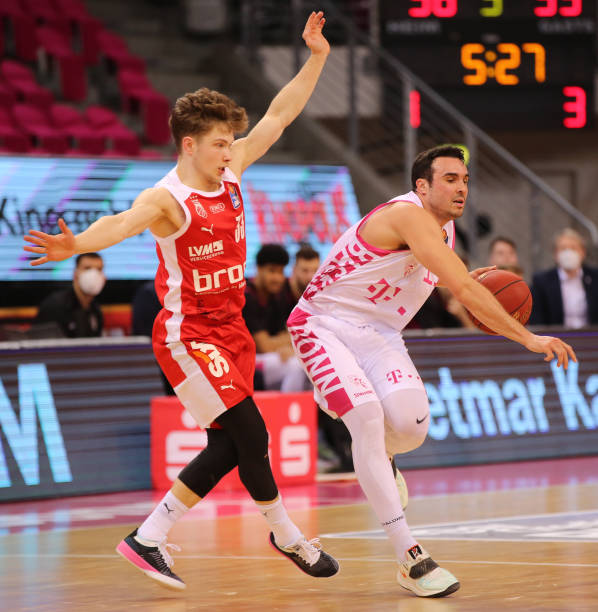 帮助巴黎队 帮助巴黎队