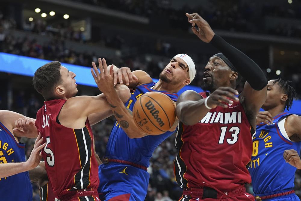 这次在卡塔 这次在卡塔